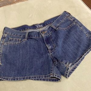 Old Navy Diva fit size 8 shorts